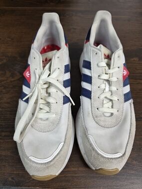 Adidas Men’s White and Navy Casual Sneakers